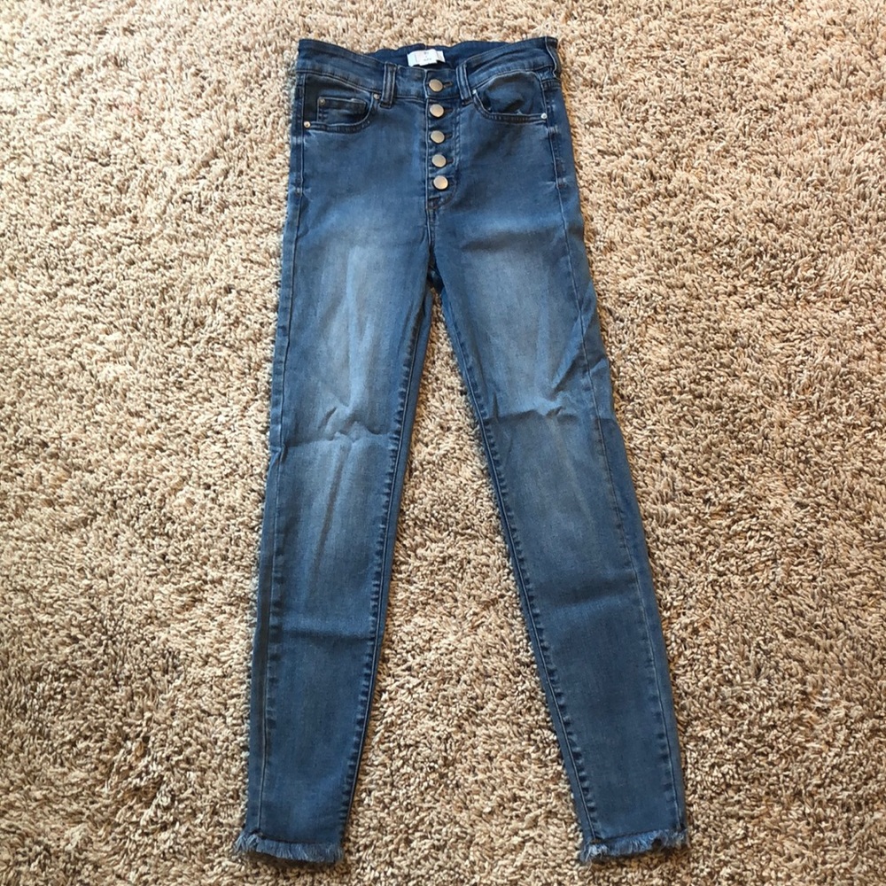 adorable jeans !